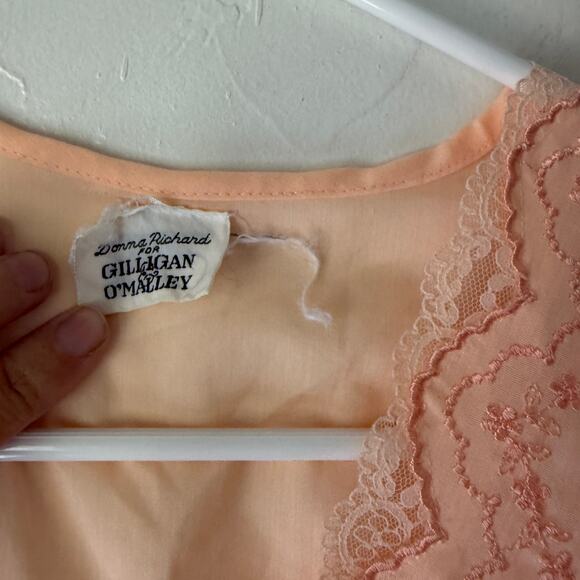 1970s Donna Richard for Gilligan & O’Malley Peach Lace Nightgown Maxi Dress VTG - Picture 2 of 8